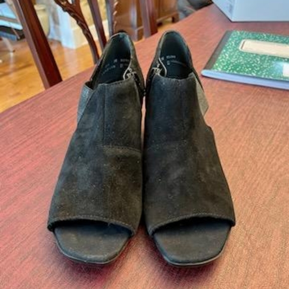 Munro Womens Sable Black Open Toe Booties Size 8.5 M - Picture 2 of 9